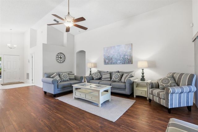4084 CAPLAND AVENUE, Clermont, FL 34711