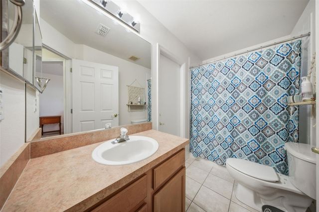 4084 CAPLAND AVENUE, Clermont, FL 34711