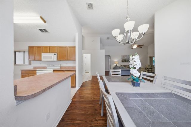 4084 CAPLAND AVENUE, Clermont, FL 34711