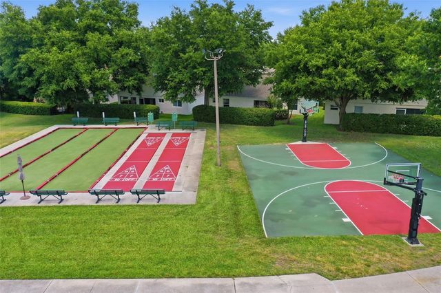 4084 CAPLAND AVENUE, Clermont, FL 34711