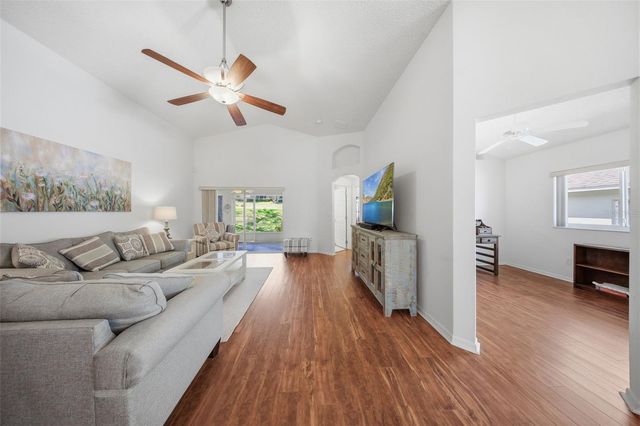 4084 CAPLAND AVENUE, Clermont, FL 34711