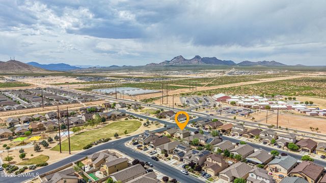4844 Califa Avenue, Las Cruces, NM 88012