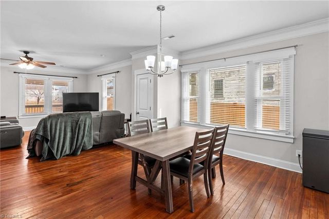 705 W 5th Avenue, Lexington, NC 27292