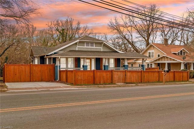 705 W 5th Avenue, Lexington, NC 27292