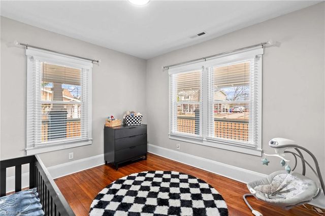 705 W 5th Avenue, Lexington, NC 27292