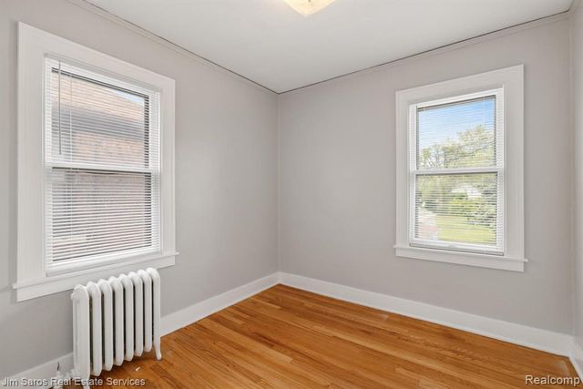 1300 Maryland, Grosse Pointe Park, MI 48230