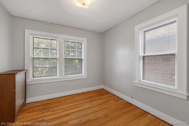 1300 Maryland, Grosse Pointe Park, MI 48230