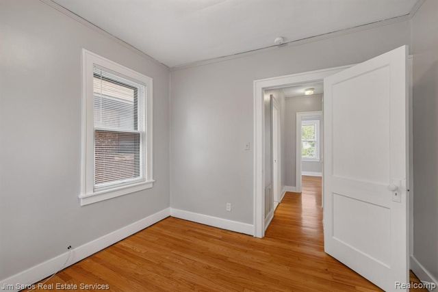 1300 Maryland, Grosse Pointe Park, MI 48230