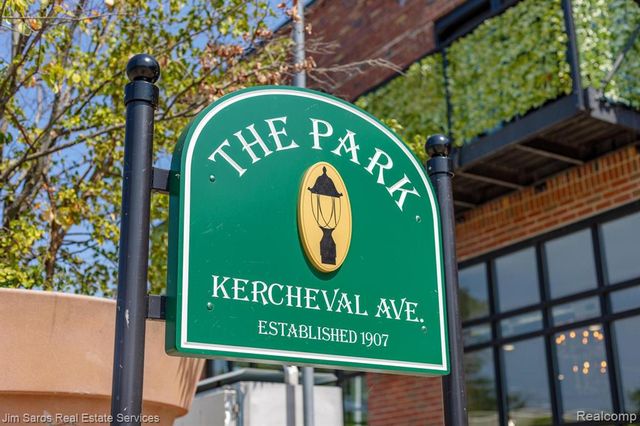 1300 Maryland, Grosse Pointe Park, MI 48230