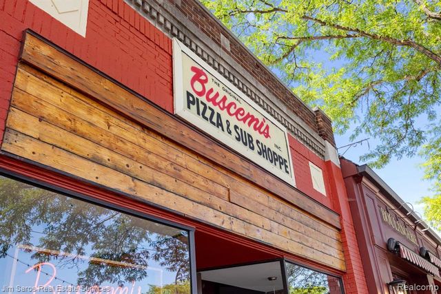 1300 Maryland, Grosse Pointe Park, MI 48230