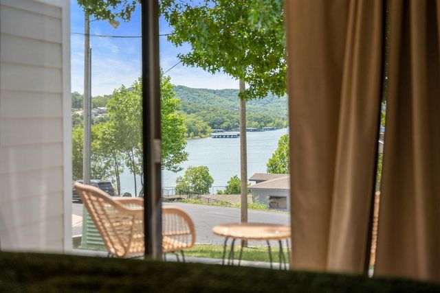 100 Getaway Circle 115, Kimberling City, MO 65686