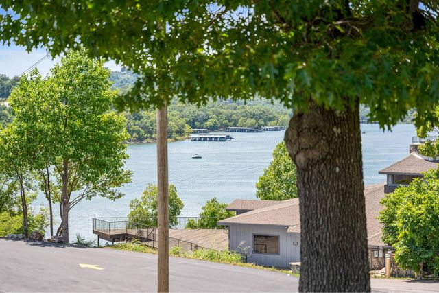 100 Getaway Circle 115, Kimberling City, MO 65686