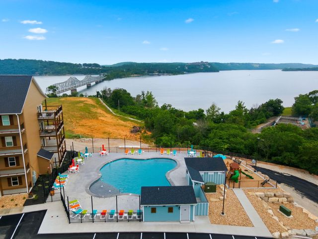 100 Getaway Circle 115, Kimberling City, MO 65686