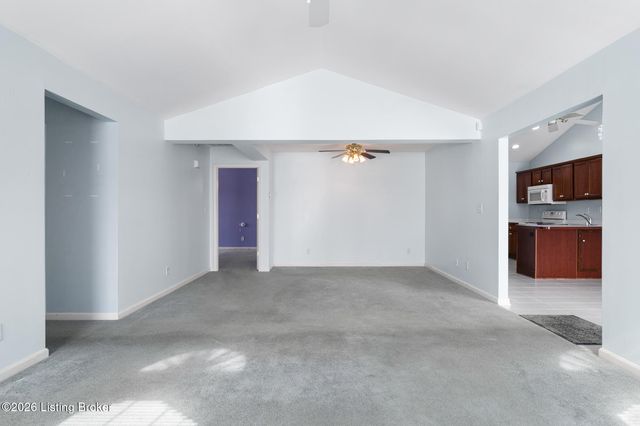 6224 River Pointe Dr, Louisville, KY 40258