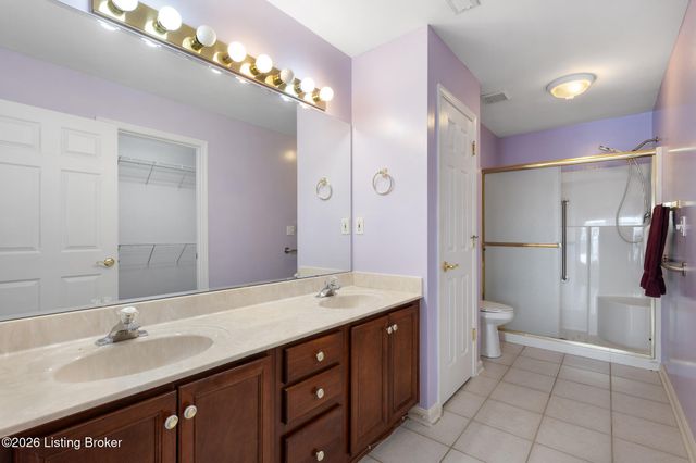 6224 River Pointe Dr, Louisville, KY 40258