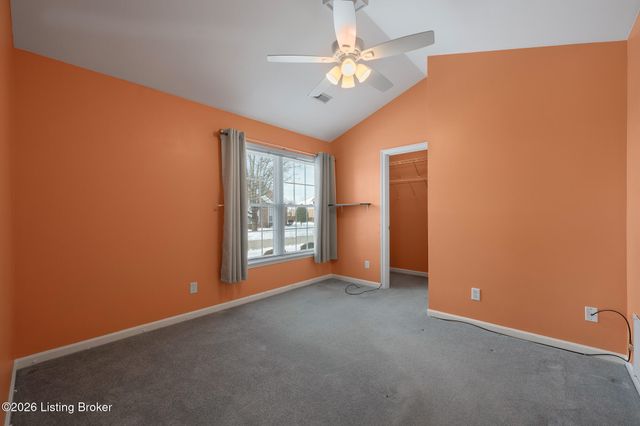 6224 River Pointe Dr, Louisville, KY 40258