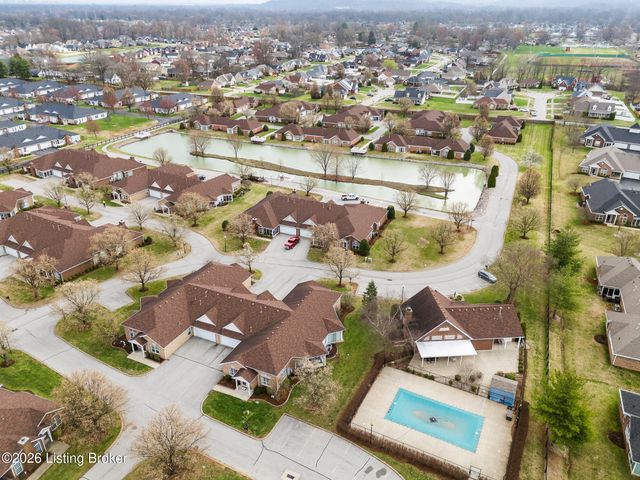 6224 River Pointe Dr, Louisville, KY 40258