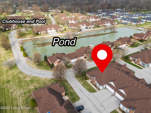 6224 River Pointe Dr, Louisville, KY 40258