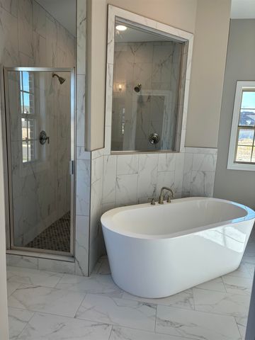 580 ROSALIE WOODS DR, Cordova, TN 38018