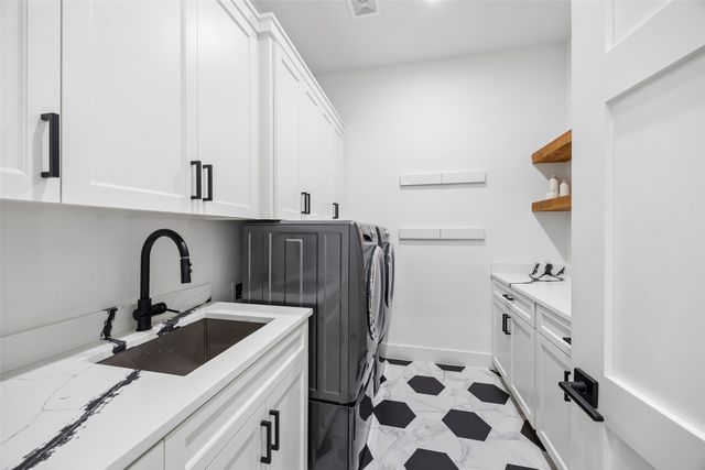 105 Stafford Drive, Heath, TX 75032