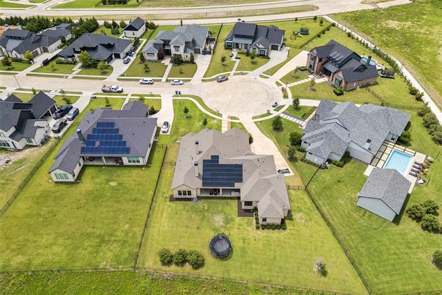 105 Stafford Drive, Heath, TX 75032