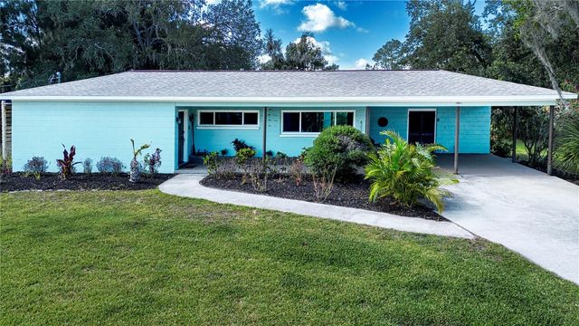 6109 KRACKER AVENUE, Gibsonton, FL 33534