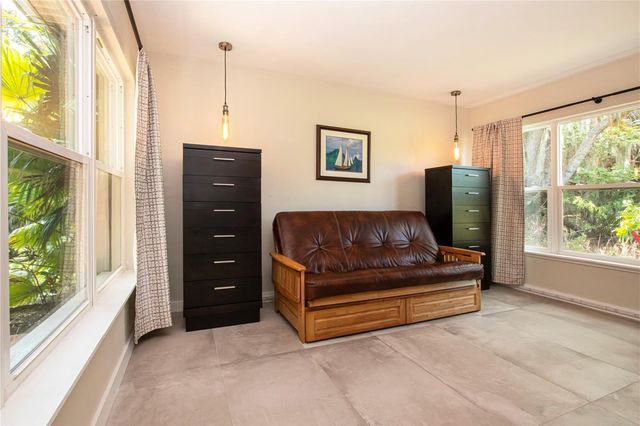 6109 KRACKER AVENUE, Gibsonton, FL 33534