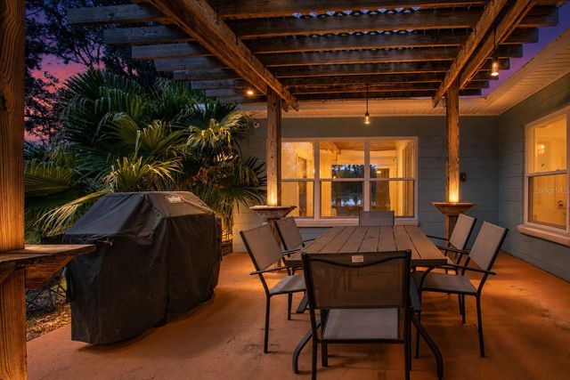 6109 KRACKER AVENUE, Gibsonton, FL 33534