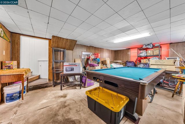 2628 Logan St, Oakland, CA 94601