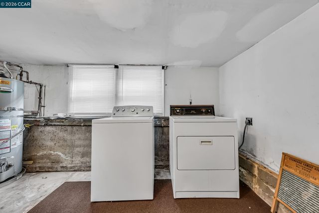 2628 Logan St, Oakland, CA 94601