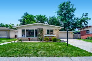510 N PARK Drive, Glenwood, IL 60425