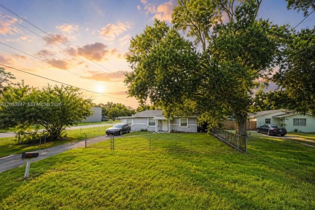 3518 Avenue F, Fort Pierce, FL 34947