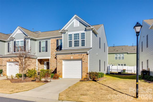 524 Hunters Dance Road, Fort Mill, SC 29708