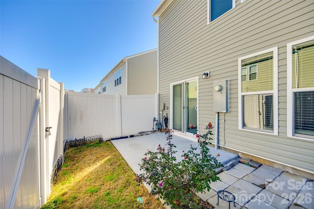 524 Hunters Dance Road, Fort Mill, SC 29708