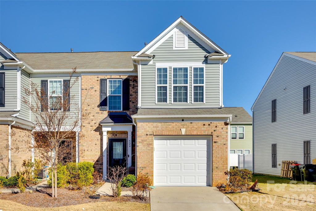 524 Hunters Dance Road, Fort Mill, SC 29708