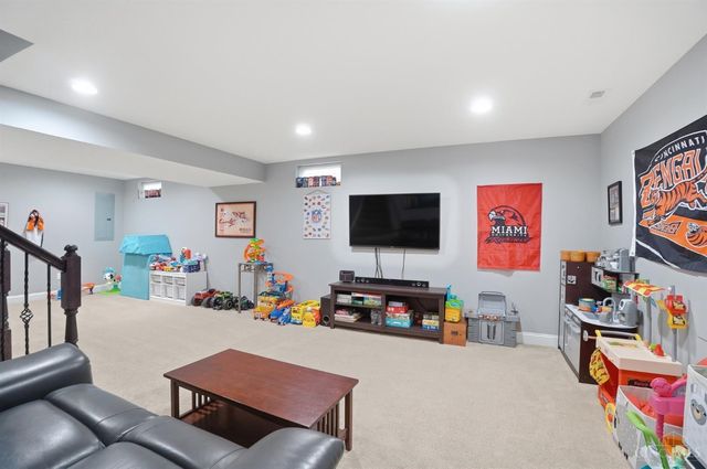 4503 Blue Jay Way, Mason, OH 45040