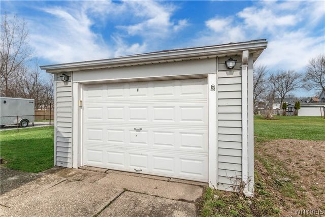 20 Erie Street, Tonawanda, NY 14150