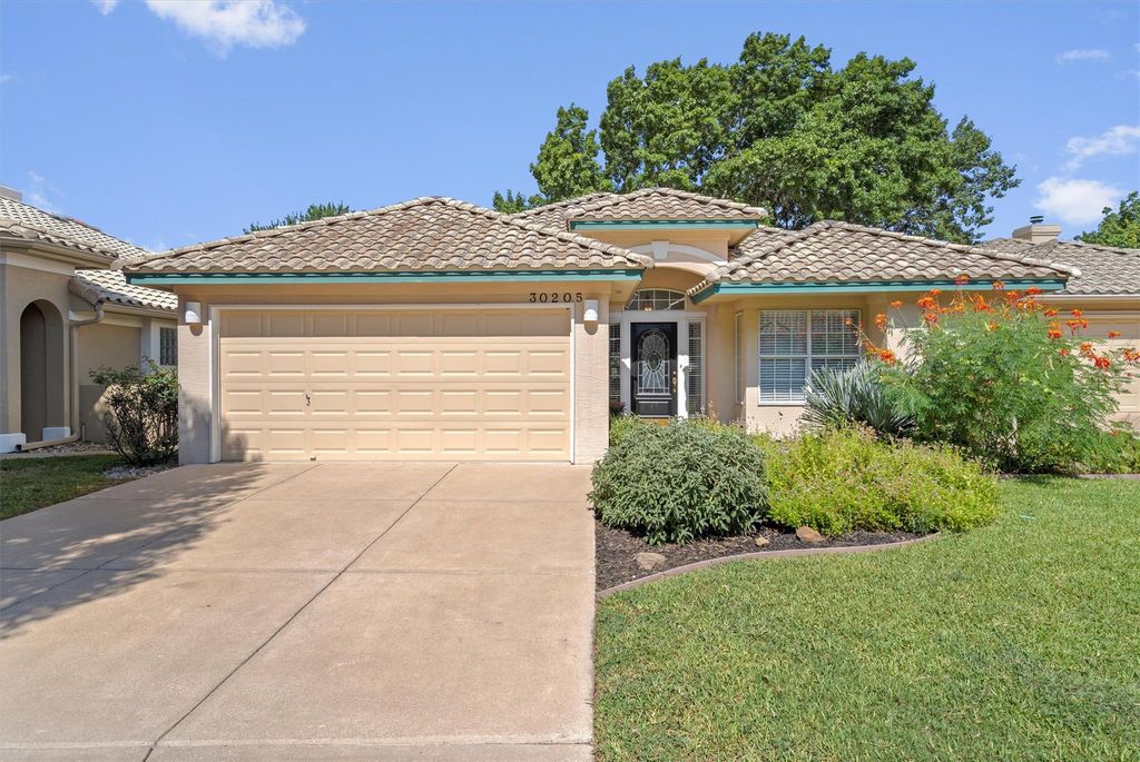 30205 Hacienda LN, Georgetown, TX 78628