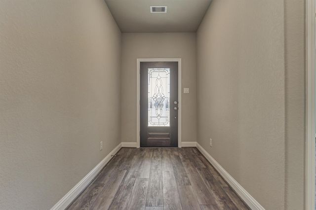 10473 Valley Drive N, Willis, TX 77318