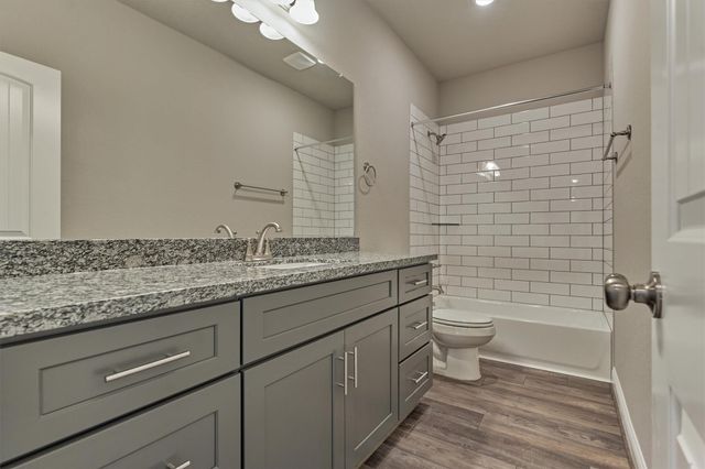 10473 Valley Drive N, Willis, TX 77318