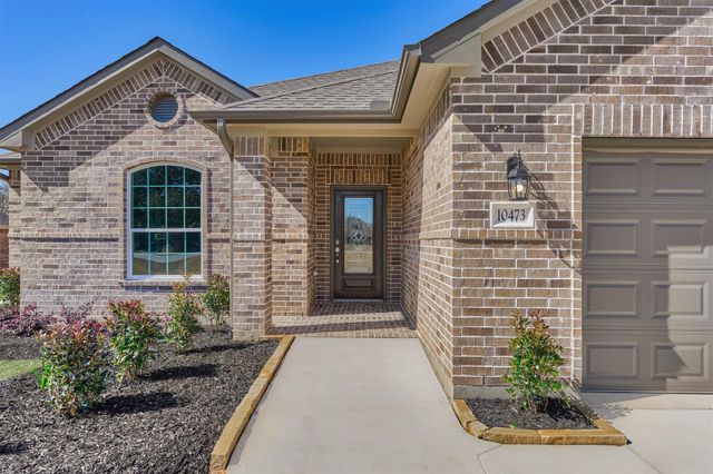 10473 Valley Drive N, Willis, TX 77318