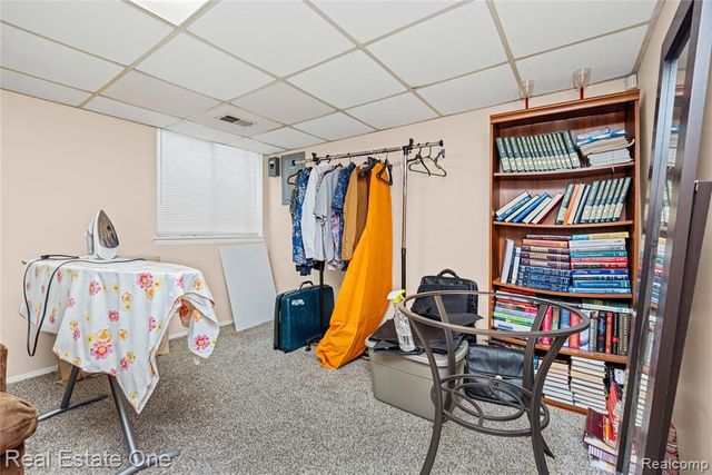 5226 Brett Court, West Bloomfield, MI 48322