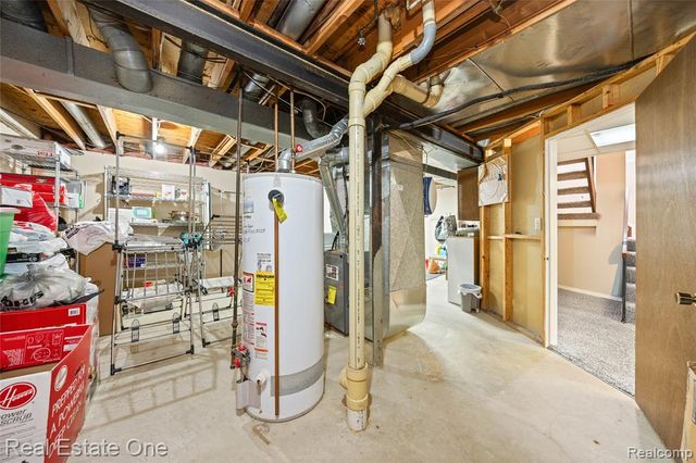 5226 Brett Court, West Bloomfield, MI 48322