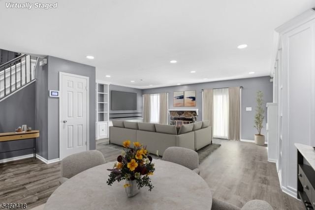 5 Heatherwood Ct, Rockaway Twp., NJ 07866