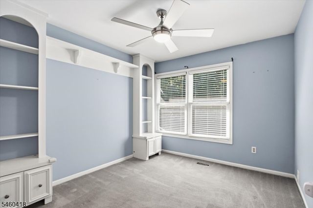 5 Heatherwood Ct, Rockaway Twp., NJ 07866