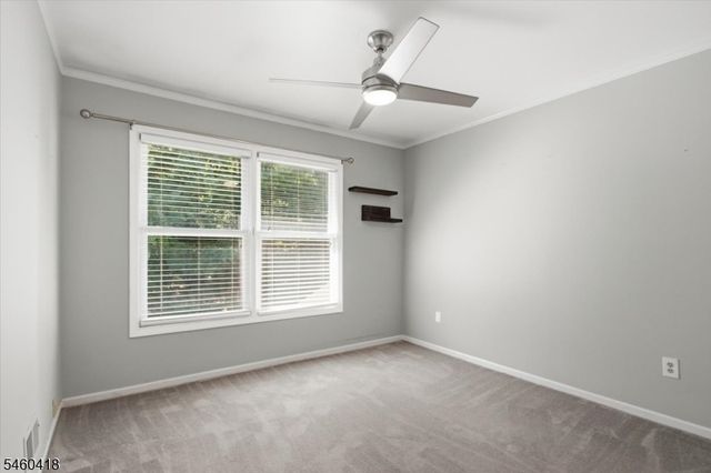 5 Heatherwood Ct, Rockaway Twp., NJ 07866