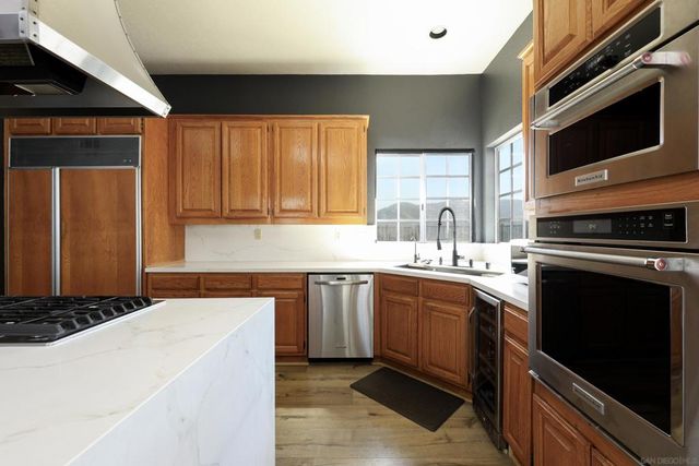 9448 Quail Canyon Road, El Cajon, CA 92021