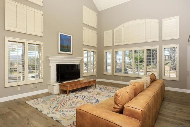 9448 Quail Canyon Road, El Cajon, CA 92021