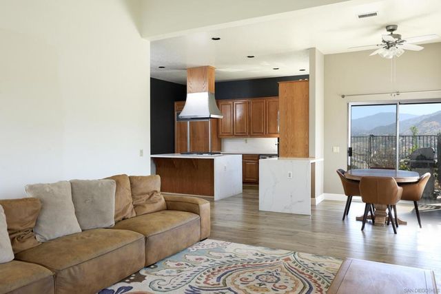 9448 Quail Canyon Road, El Cajon, CA 92021