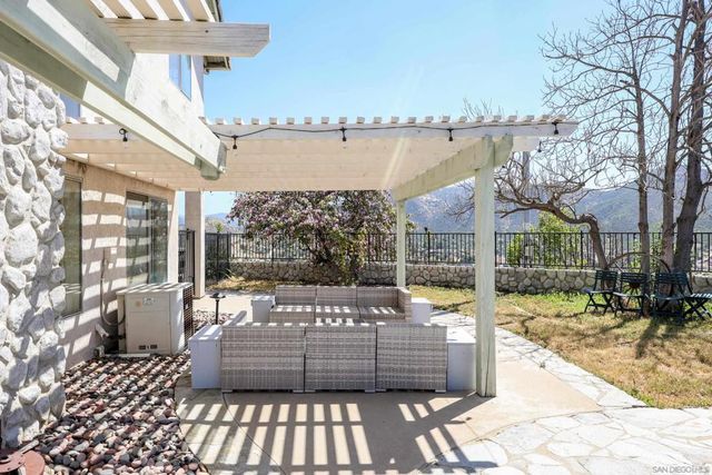 9448 Quail Canyon Road, El Cajon, CA 92021